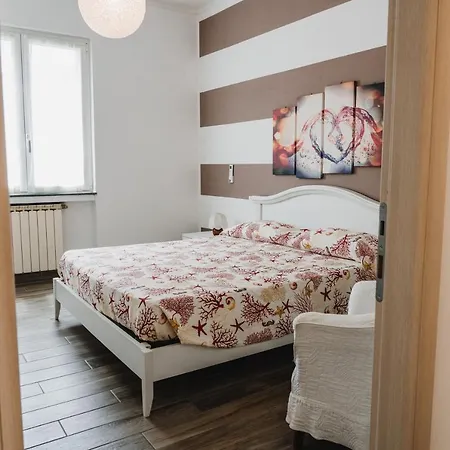 House Of Alex * Леванто